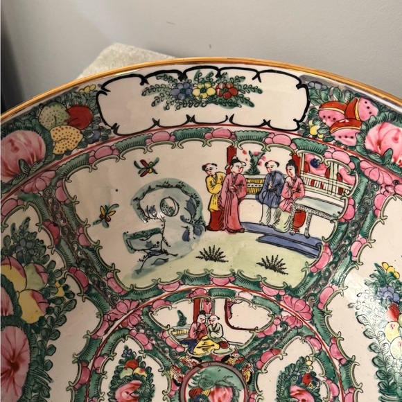 Vintage Chinese Famille Rose Medallion Porcelain Bowl Hand Painted W WOOD STAND - Picture 11 of 16